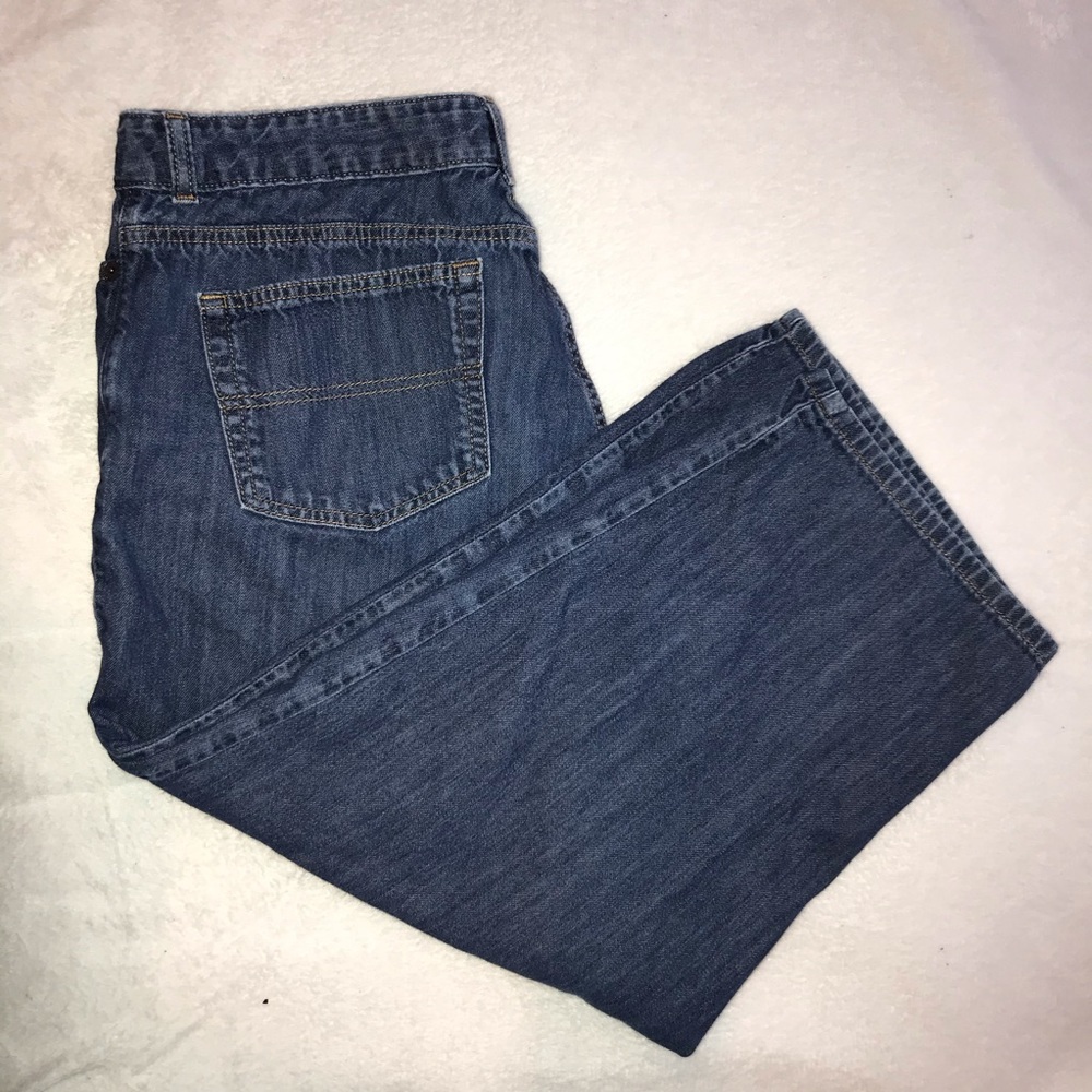 L.L. Bean Classic Fit high rise cropped jeans 14 - Picture 5 of 6